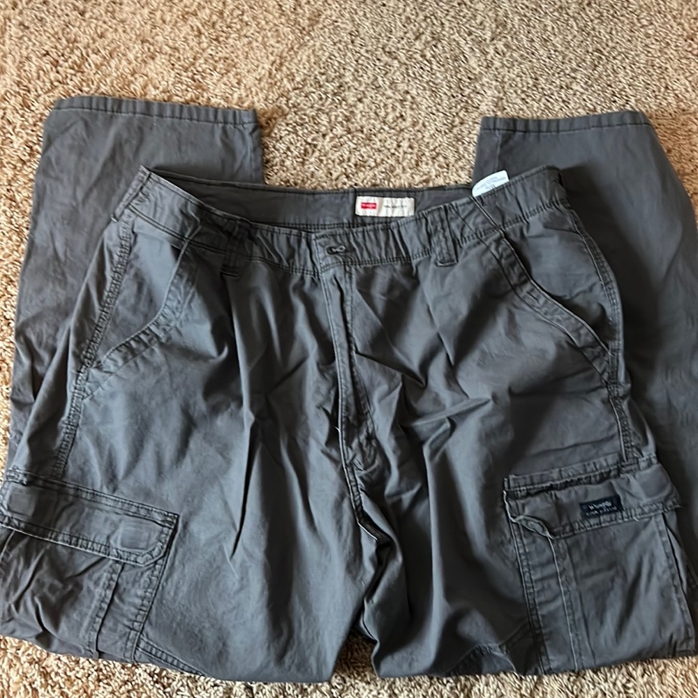 Mens wrangler cargo pants gray size 40x30